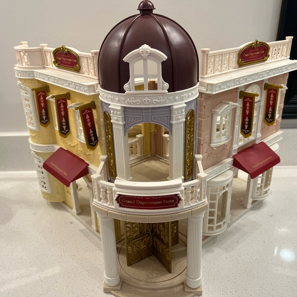 Calico Critters Grand Dept. Store